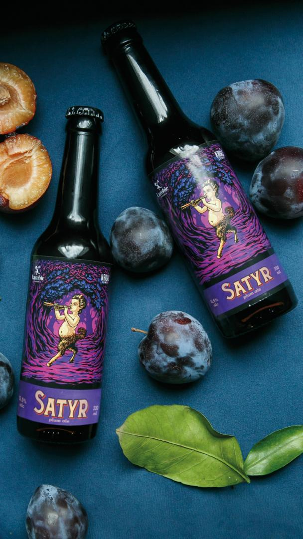Сливовый Satyr